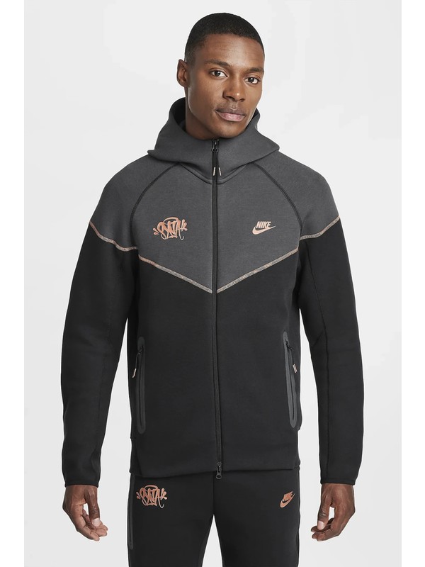 Nike Tech Fleece Eşofman Takımı